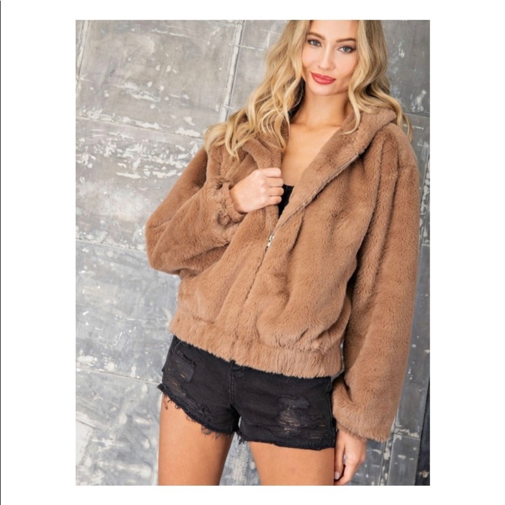 NEW! So Soft Teddy Hooded Jacket! - Picture 4 of 12